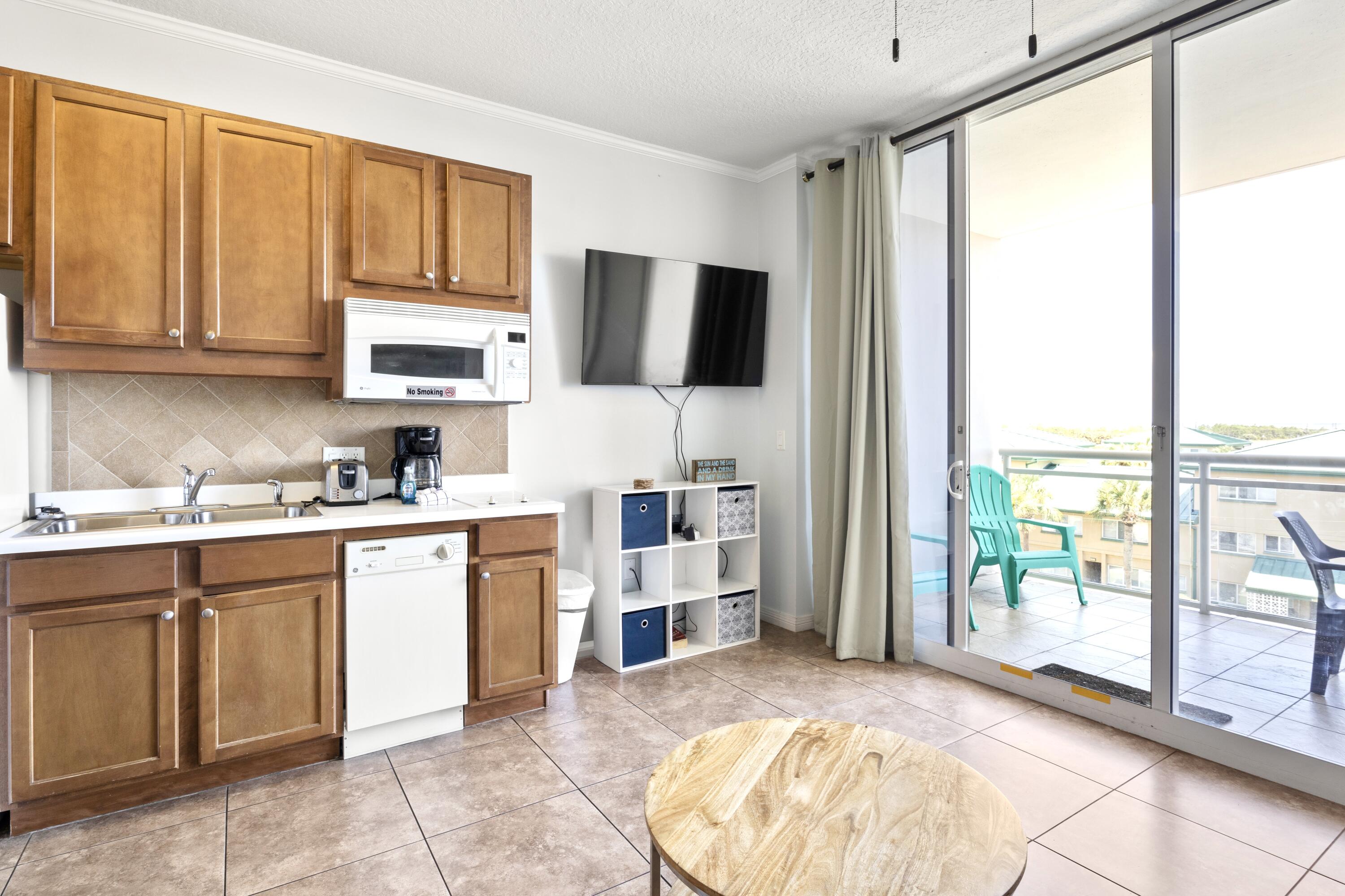 1517 Miracle Strip Parkway, 403