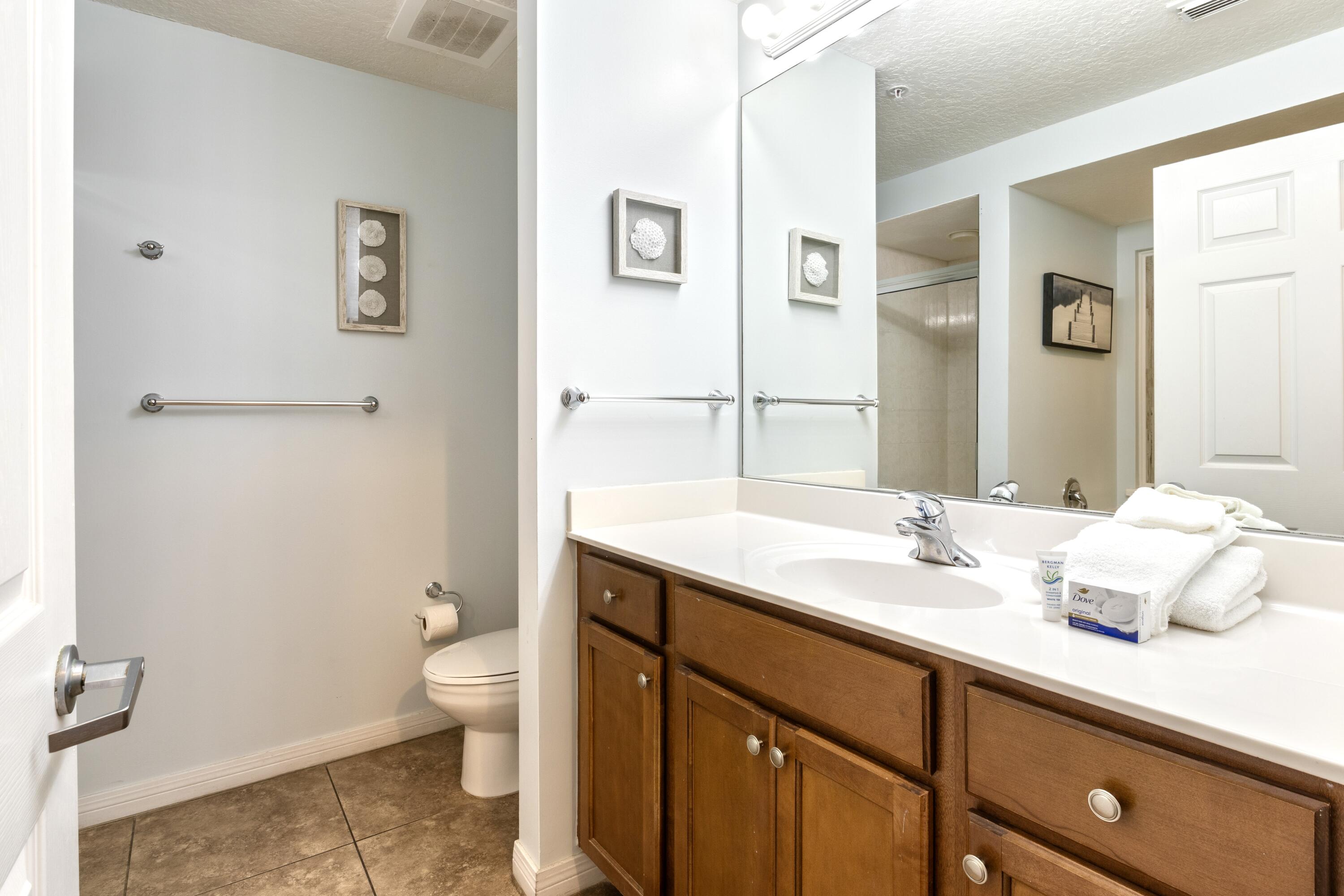 1517 Miracle Strip Parkway, 403