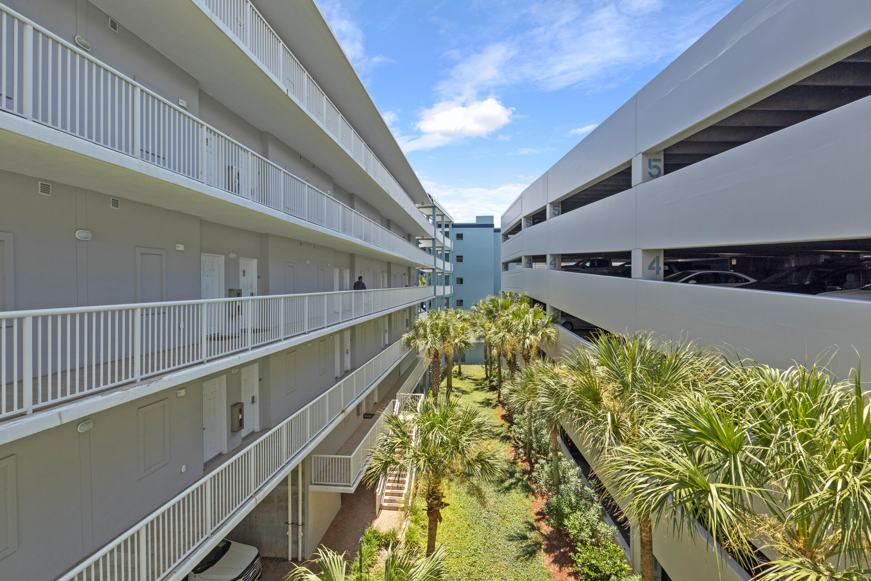 1517 Miracle Strip Parkway, 403