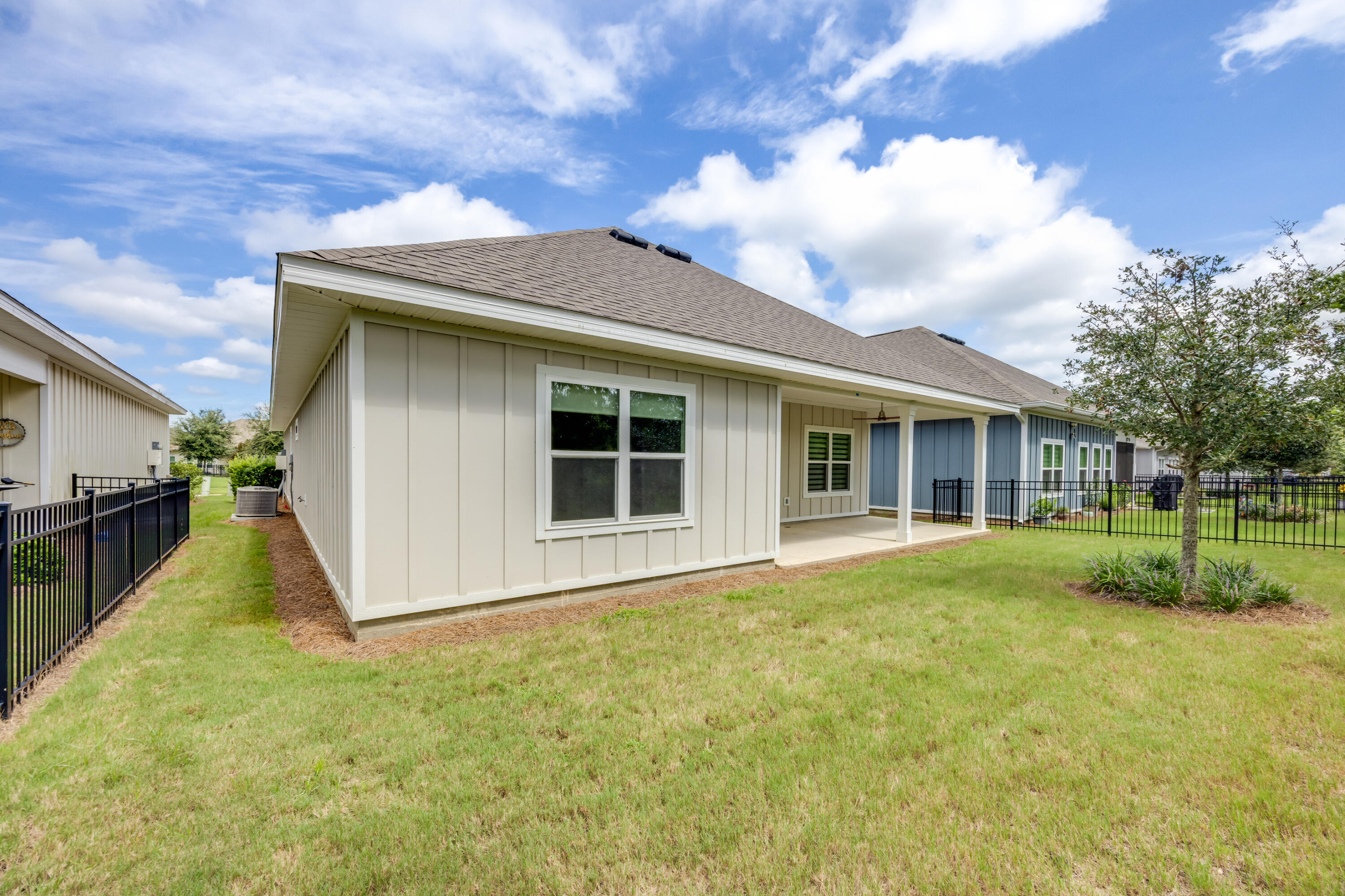 121 Lightning Bug Lane