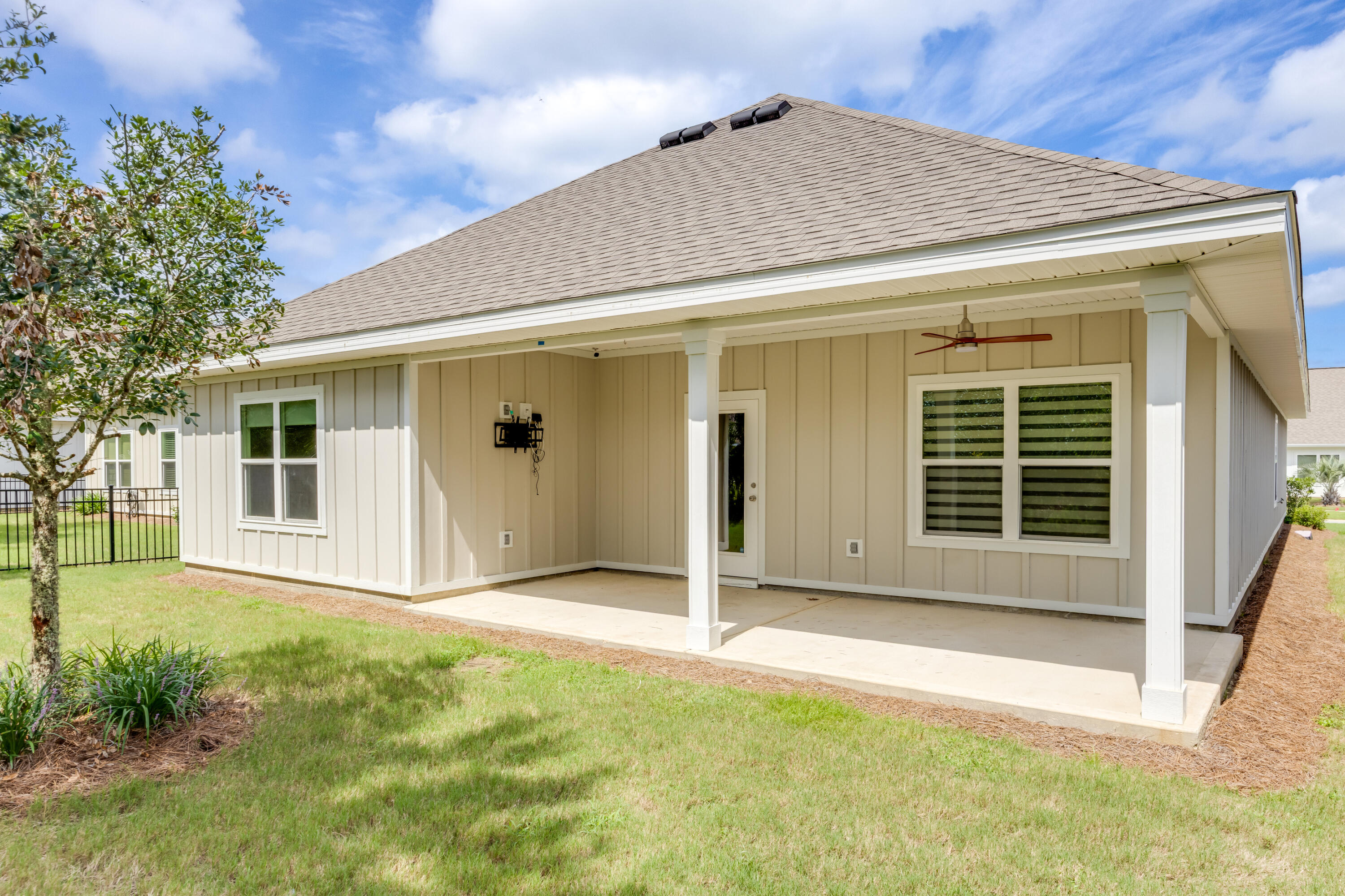 121 Lightning Bug Lane