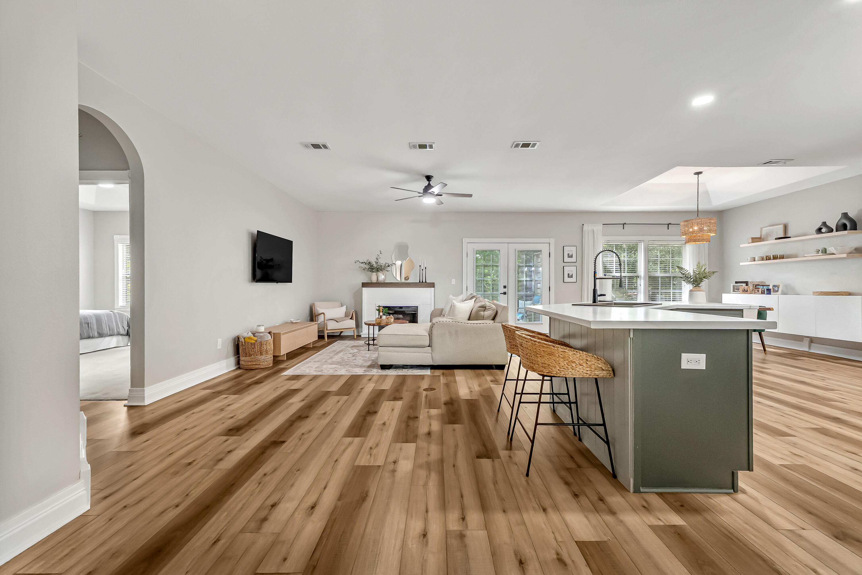 129 Arapaho Trail