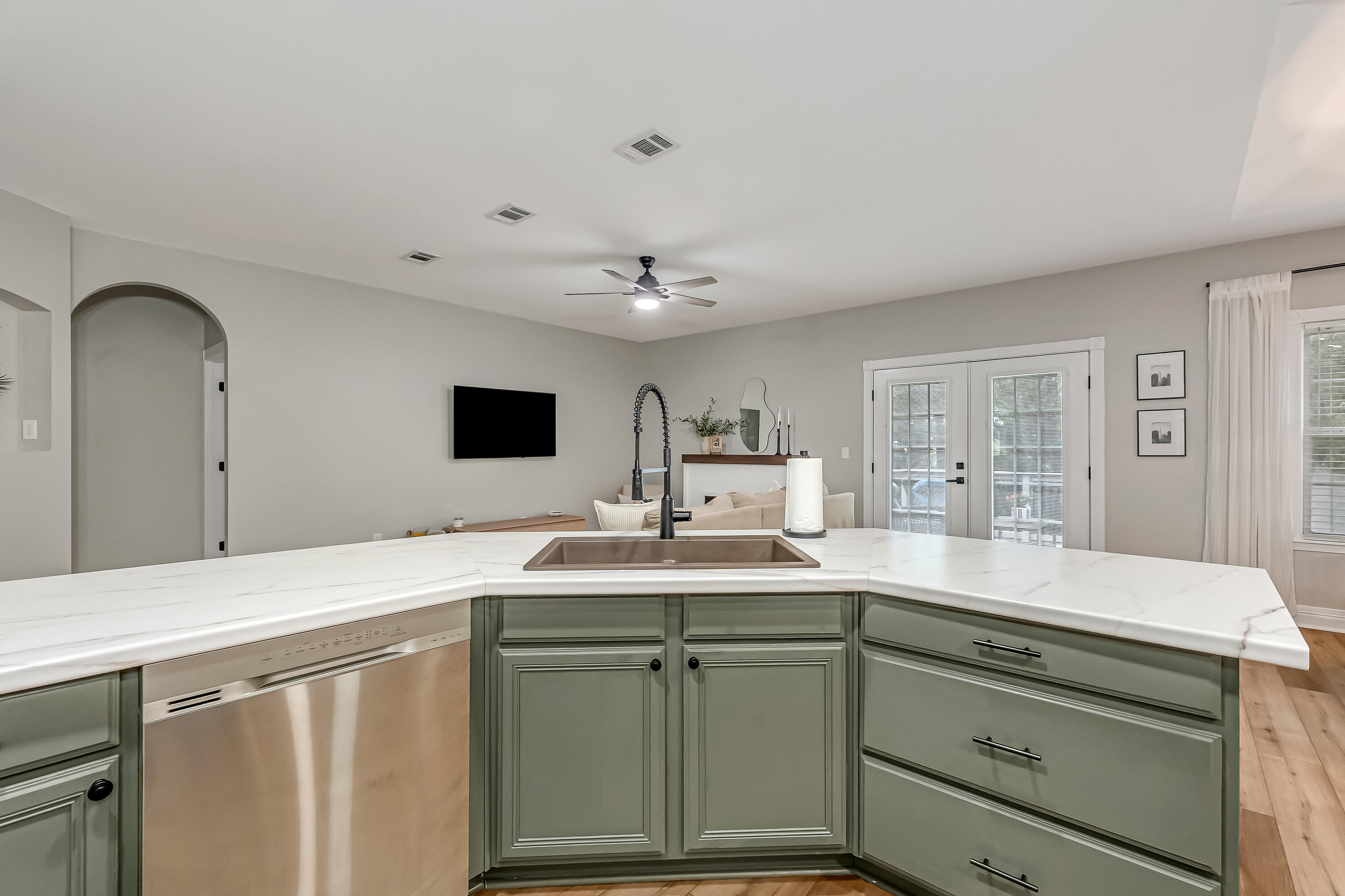 129 Arapaho Trail