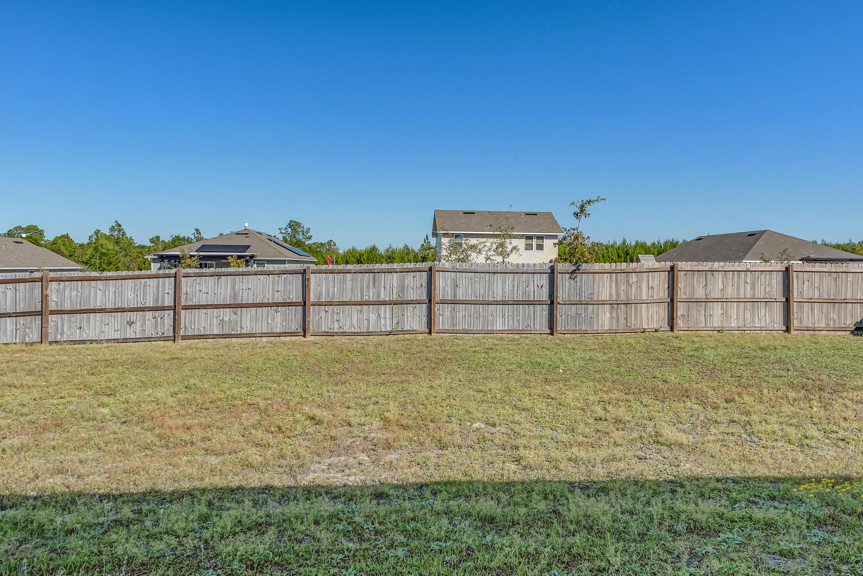 12 W Lockwood Way, DeFuniak Springs