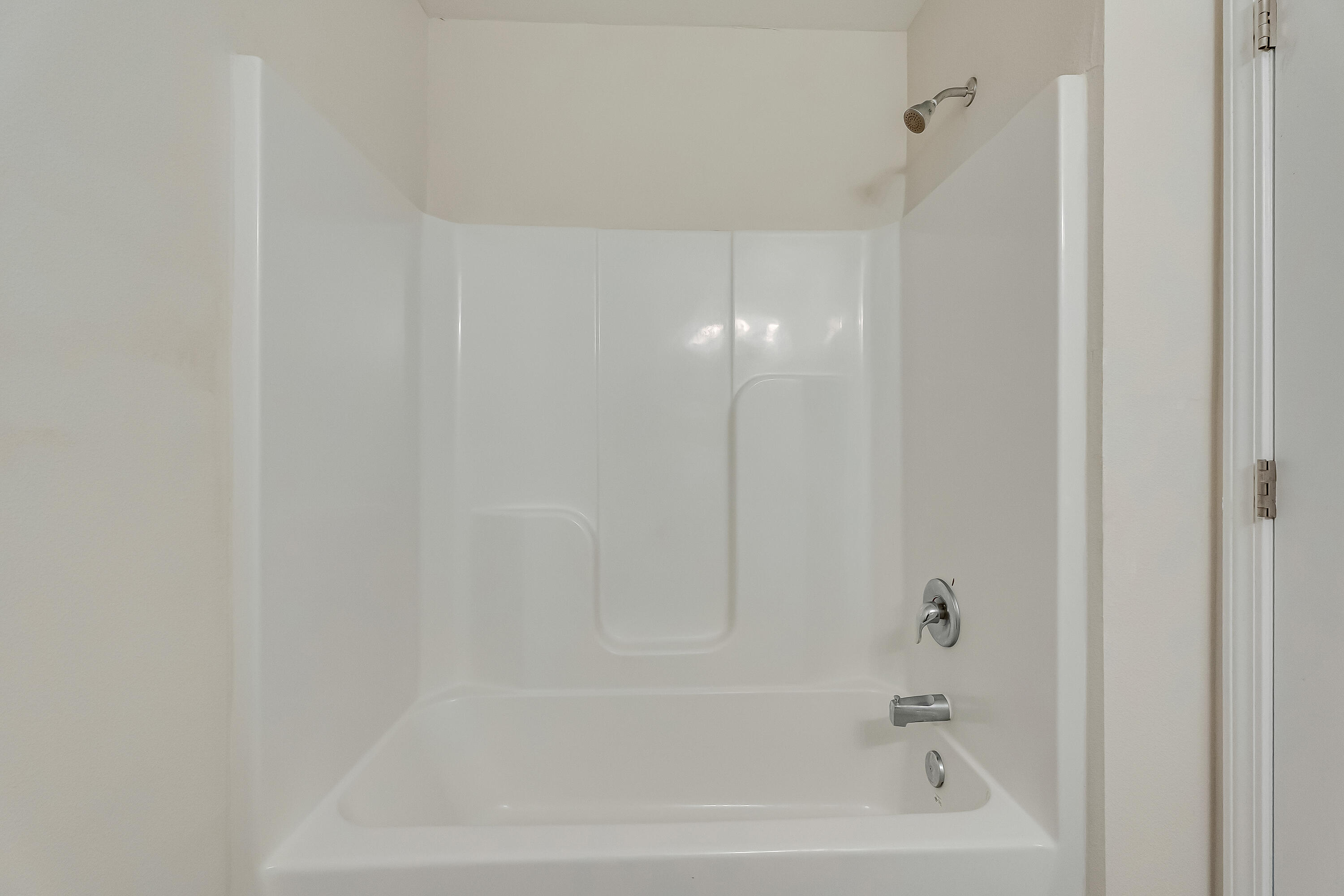 12 W Lockwood Way, DeFuniak Springs