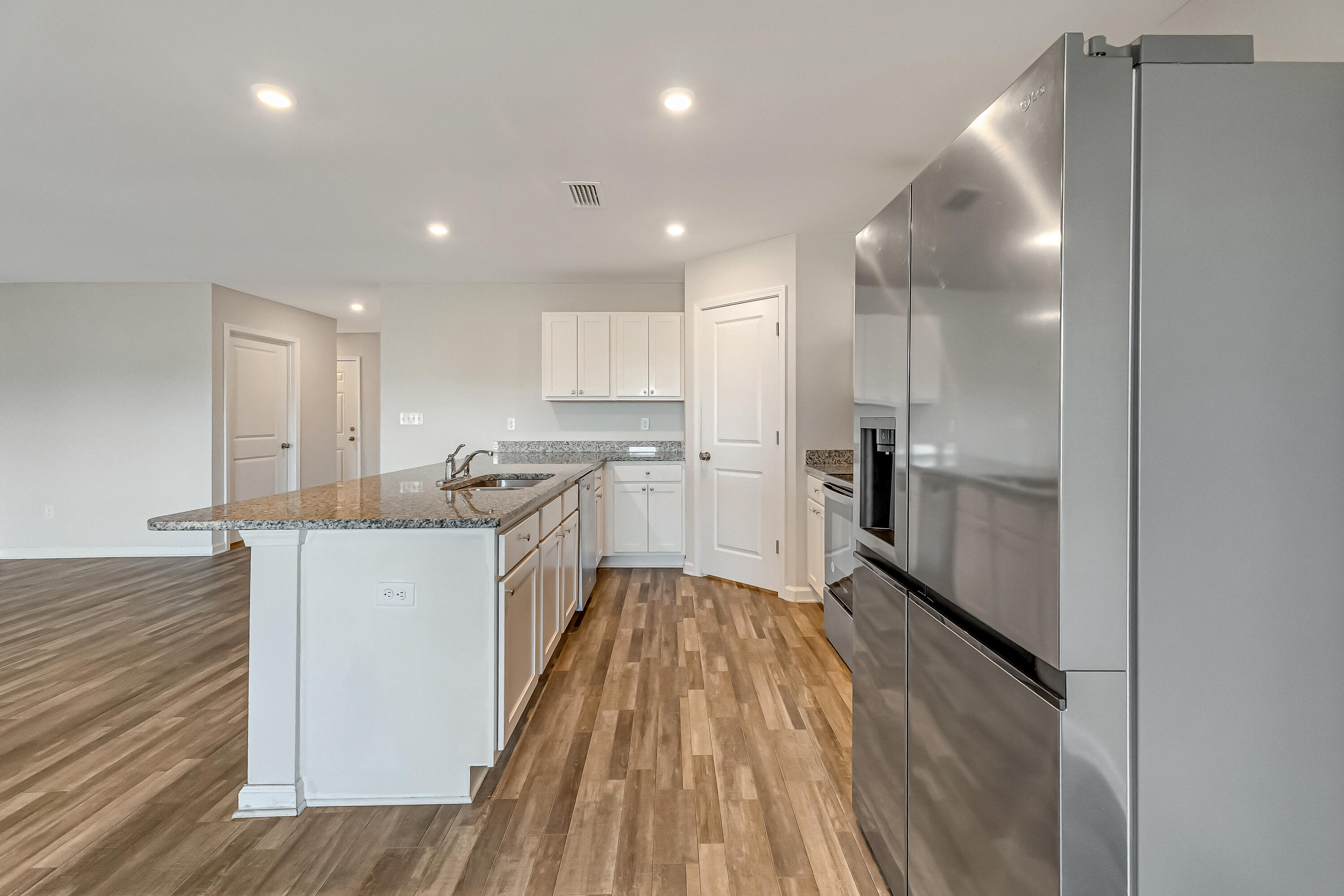 12 W Lockwood Way, DeFuniak Springs