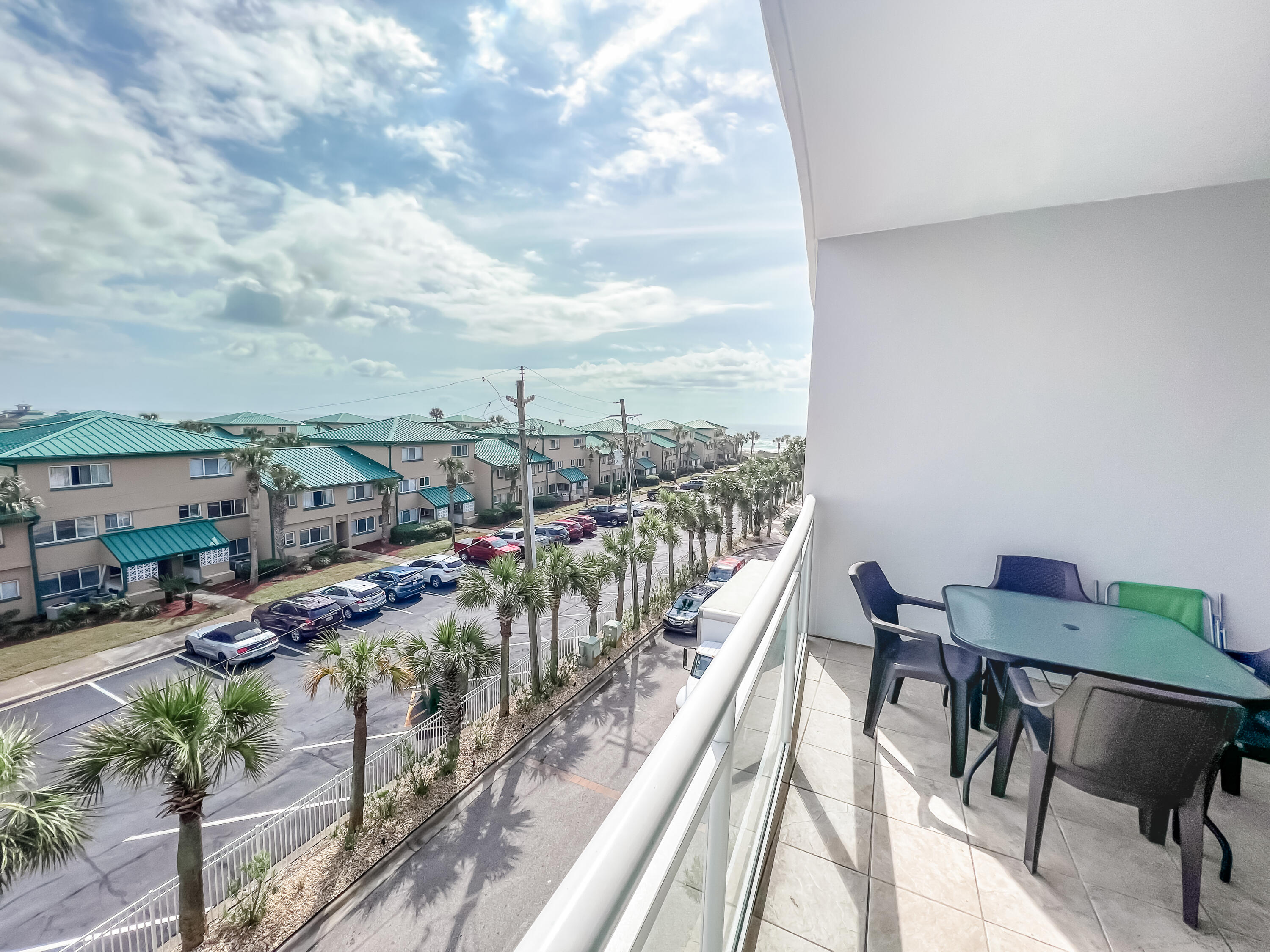 1517 SE Miracle Strip Parkway 403