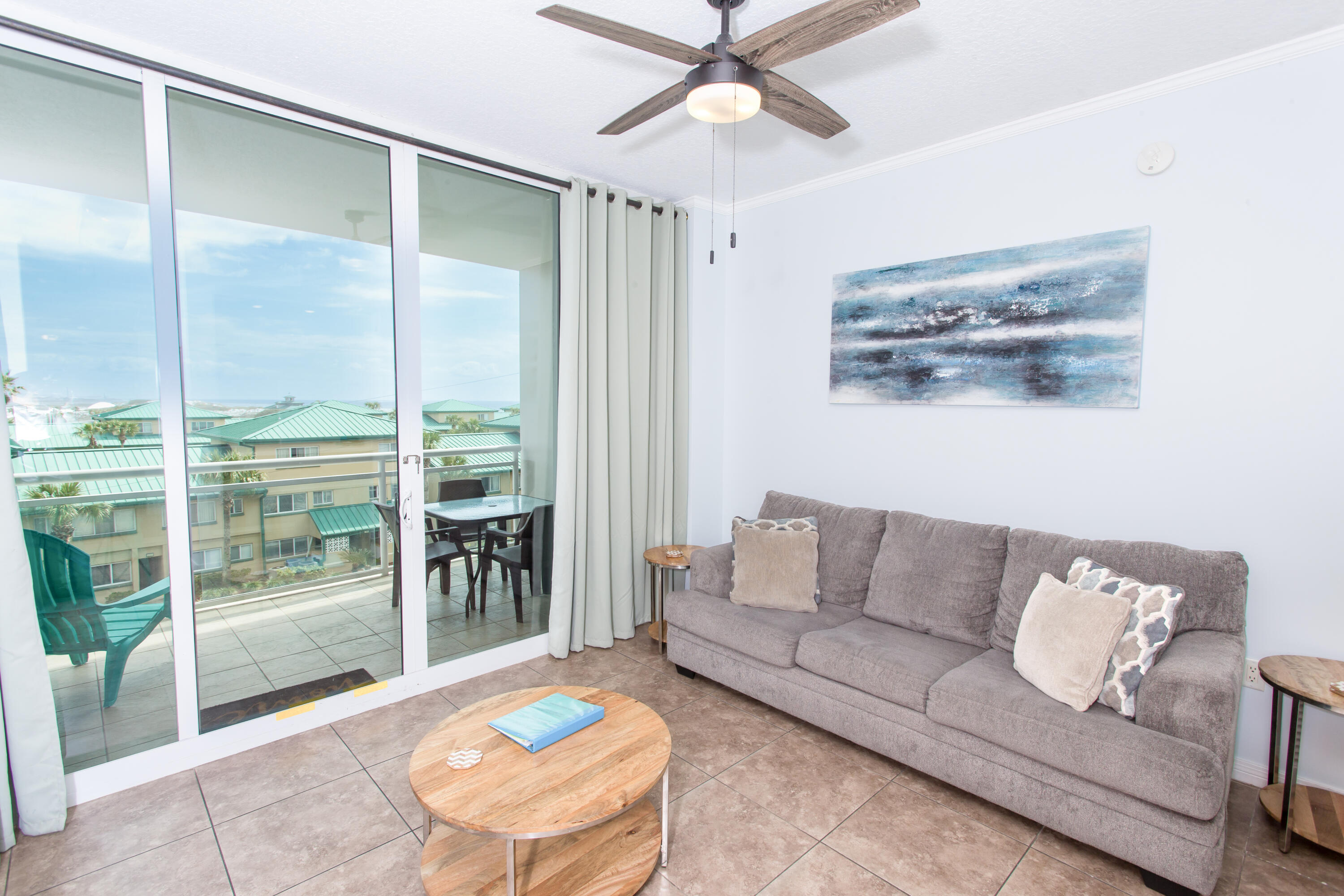 1517 SE Miracle Strip Parkway 403