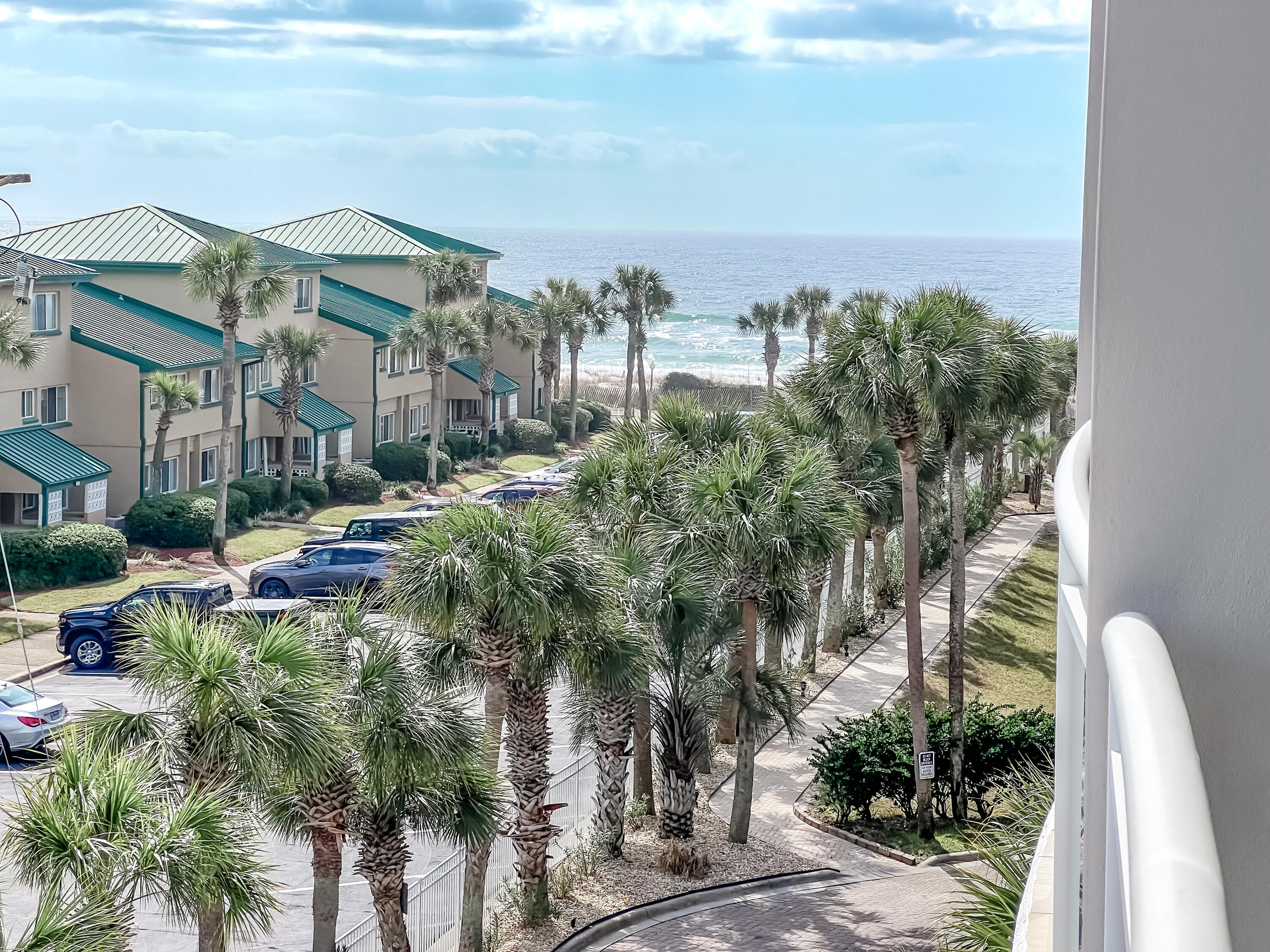 1517 SE Miracle Strip Parkway 403