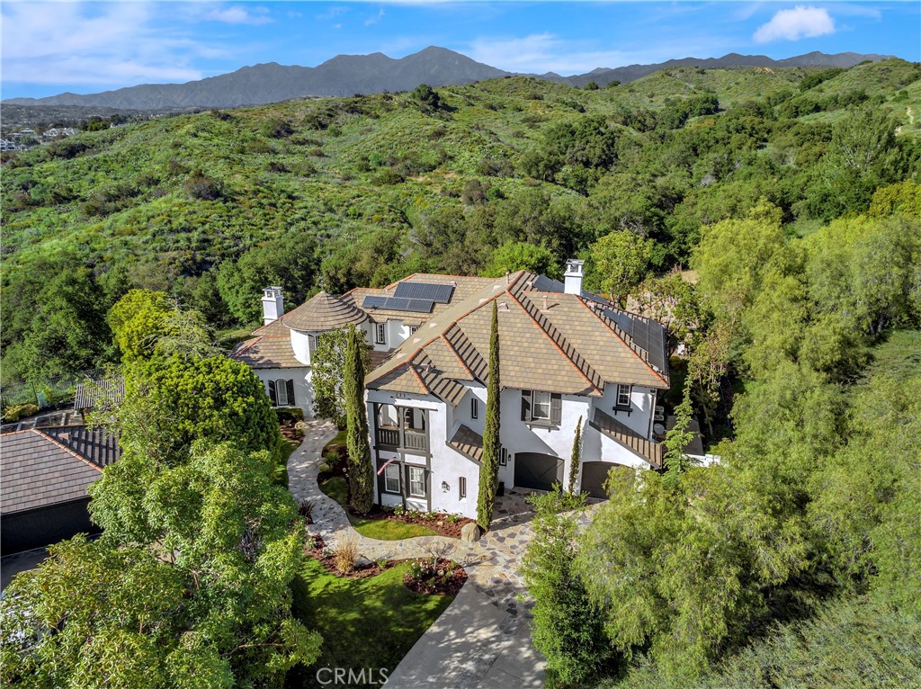 2 Thornton Place