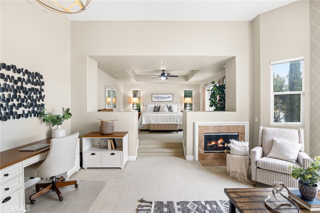 4 Marquette Way