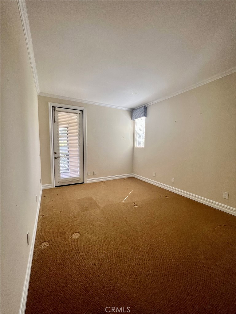 5 Golden Bear Court