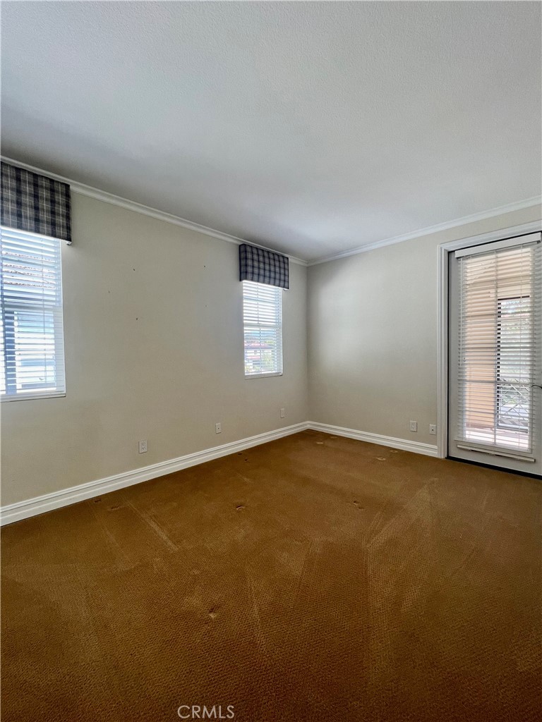 5 Golden Bear Court