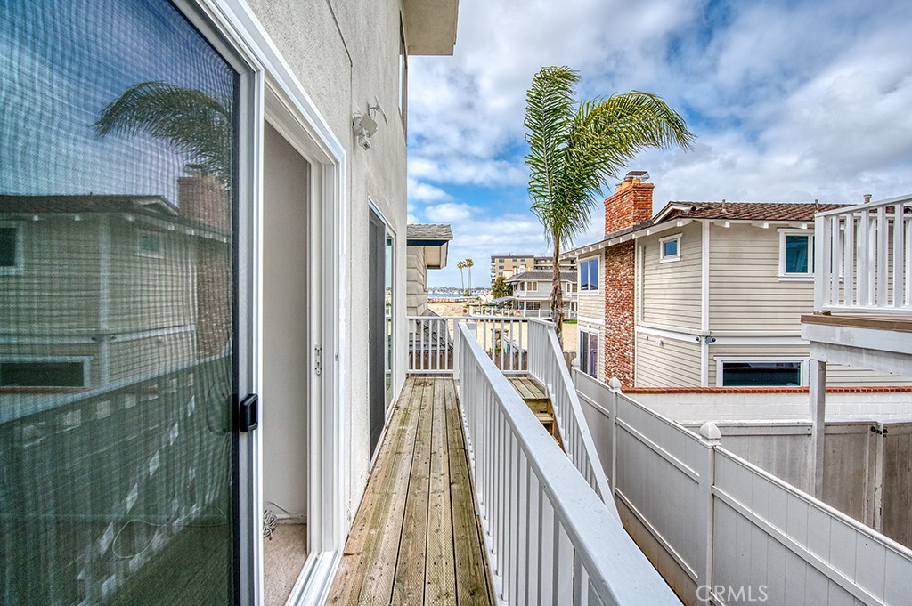 2712 Shell Street
