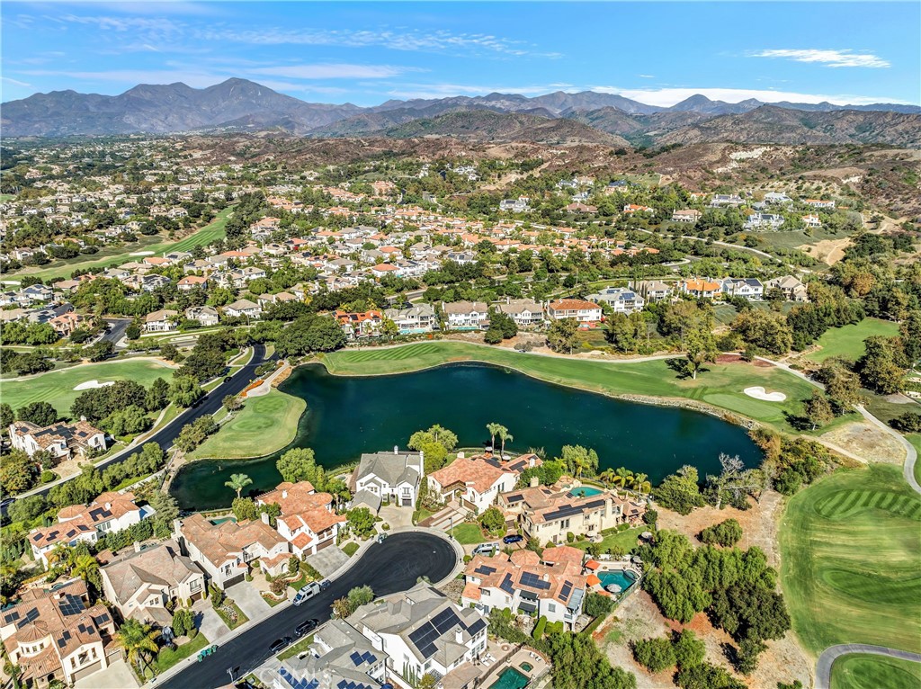 28 Portmarnoch Court