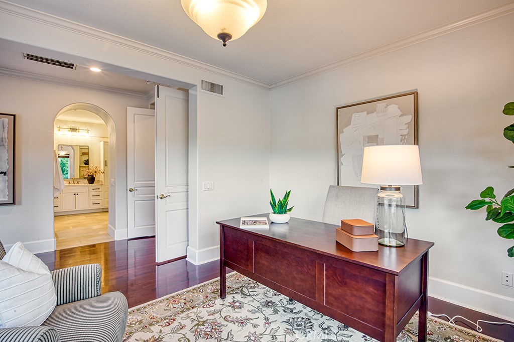 28 Portmarnoch Court