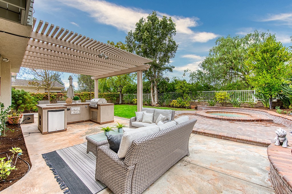 31961 Camino Del Cielo