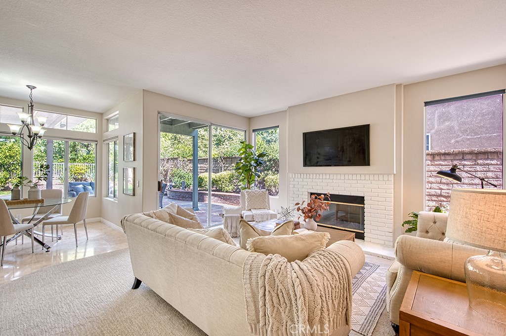 31961 Camino Del Cielo