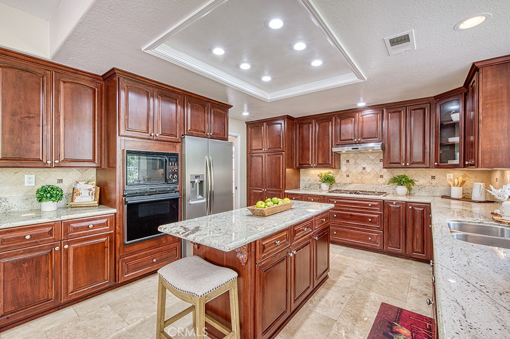 31961 Camino Del Cielo