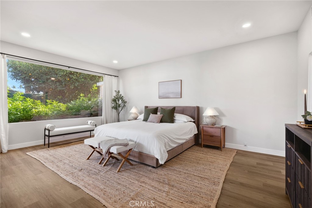 147 Desert West Drive