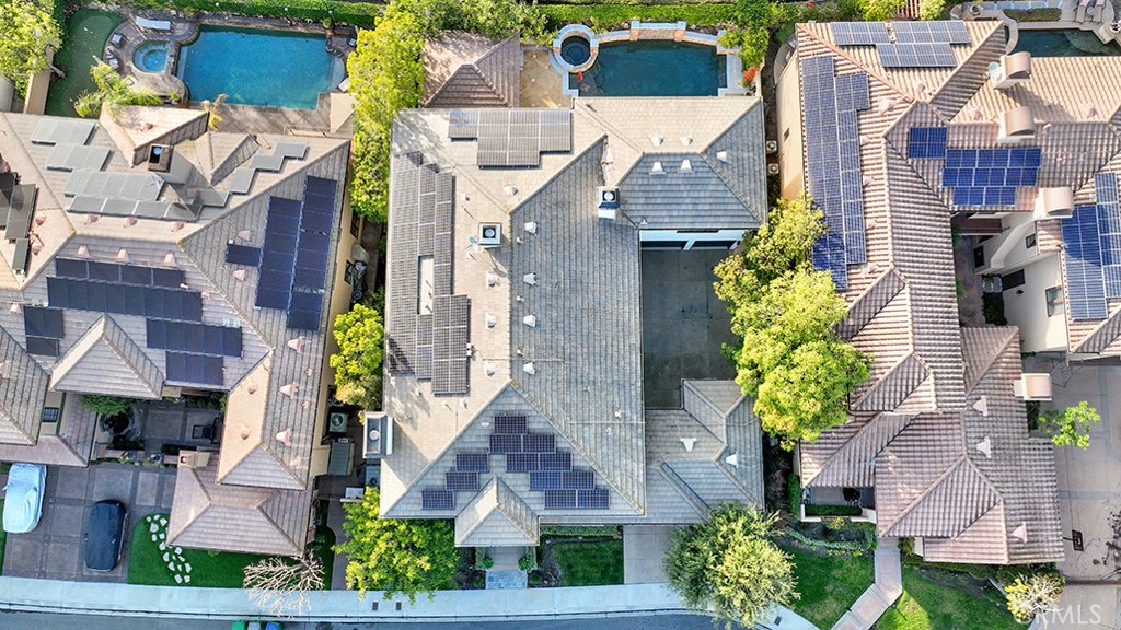 3 Flax Court