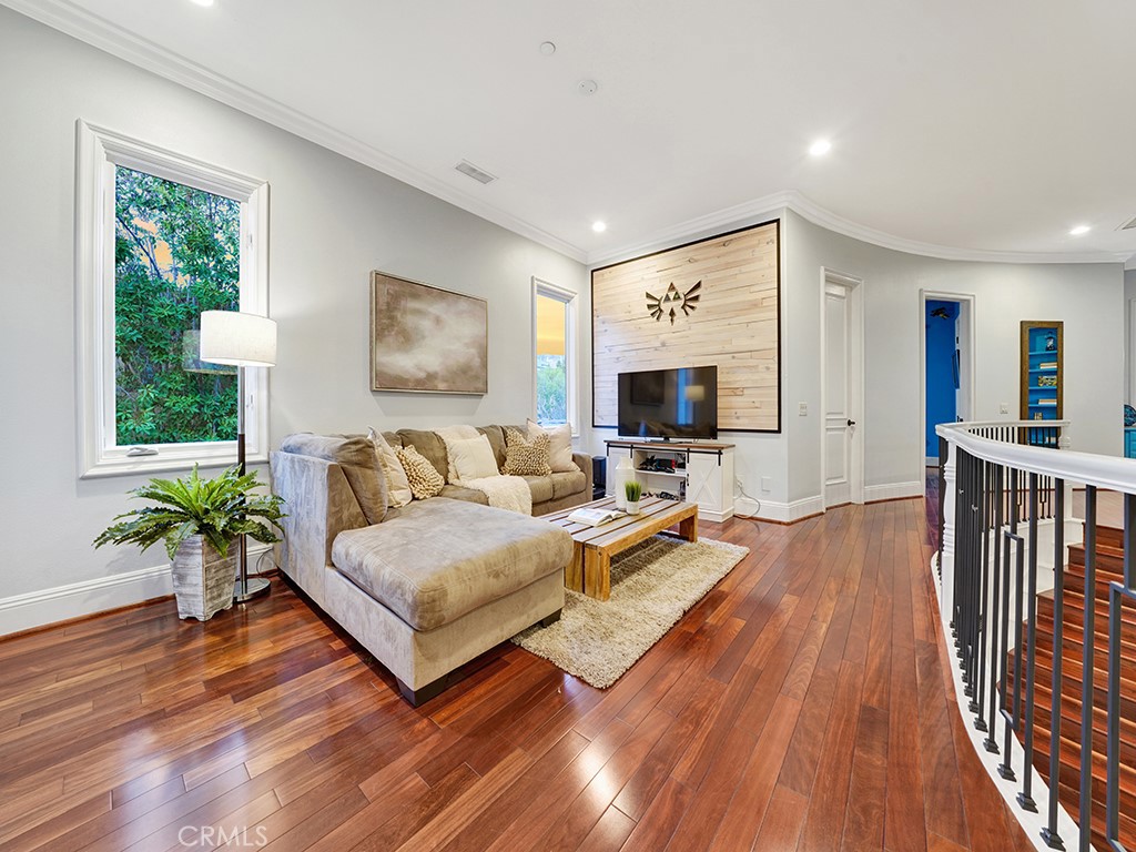 3 Flax Court