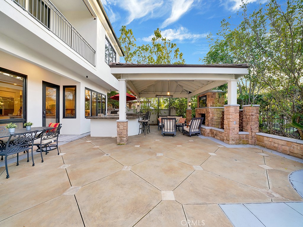 3 Flax Court