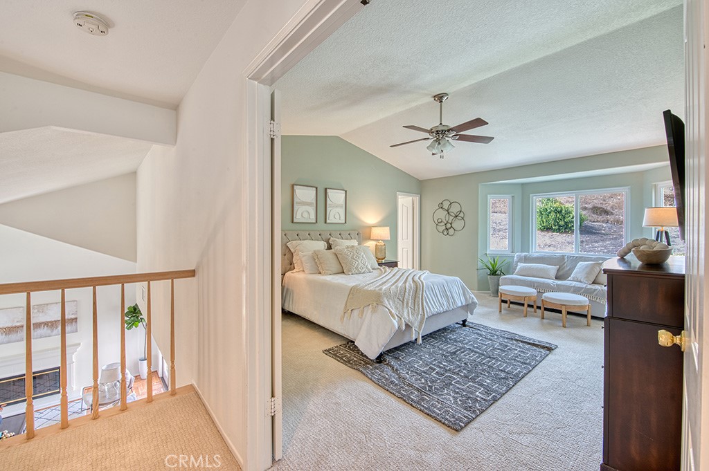 9 Hedgeland
