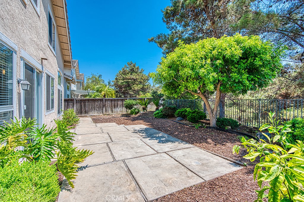 1017 Honeysuckle Drive