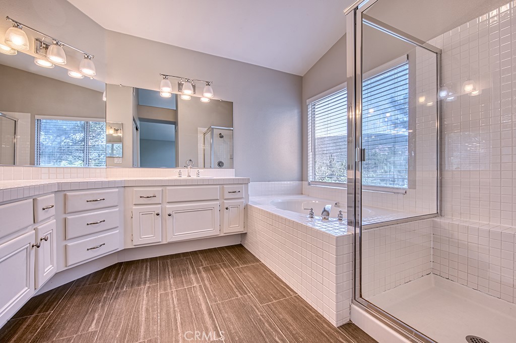 1017 Honeysuckle Drive