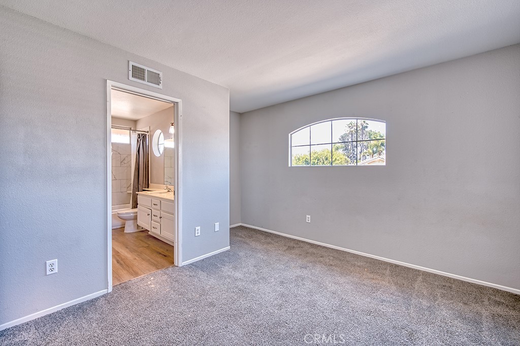 1017 Honeysuckle Drive