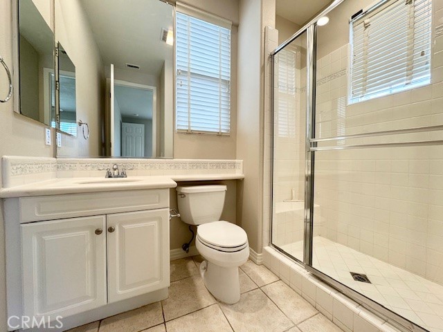 42 Vela Court