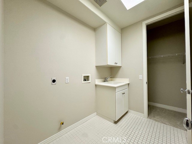 42 Vela Court