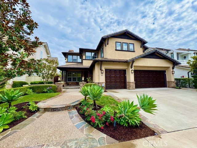 42 Vela Court
