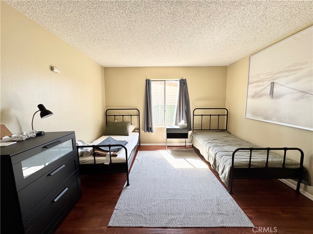 23288 Orange Avenue 5