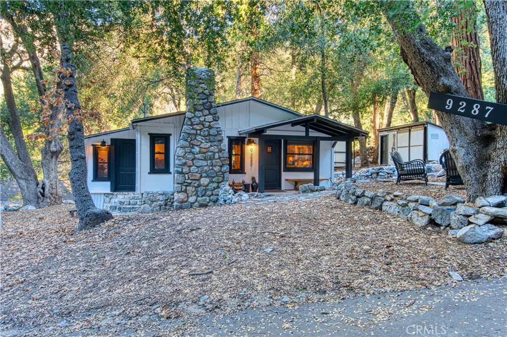 9287 Corral Rd