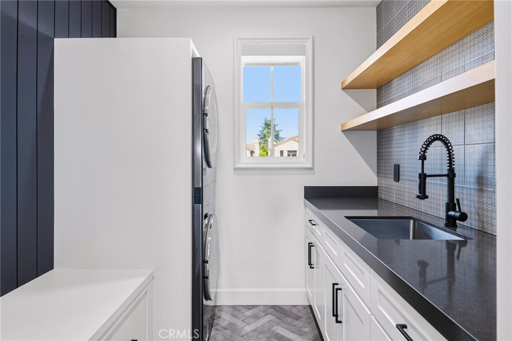 21 Portmarnoch Court