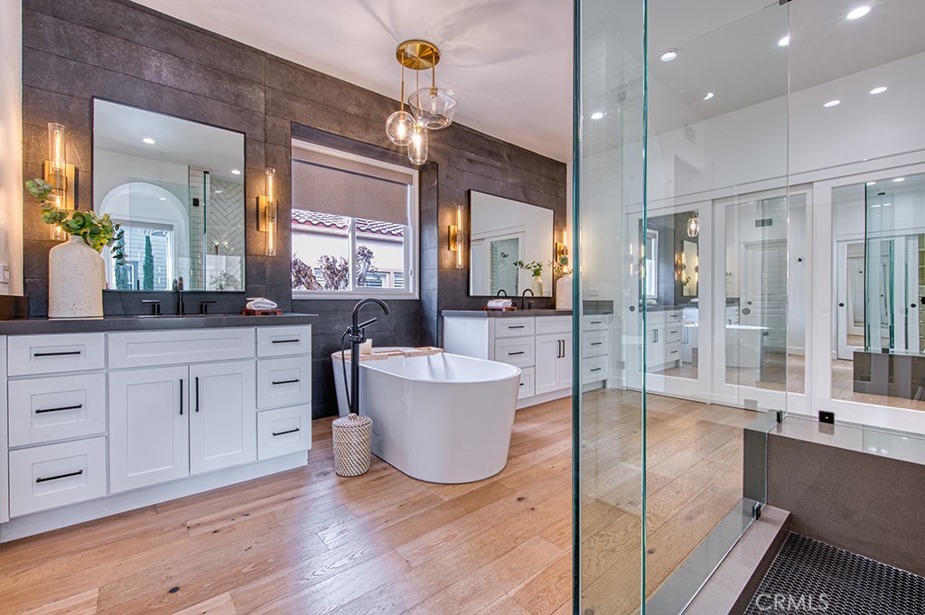 21 Portmarnoch Court