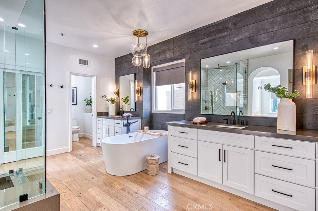 21 Portmarnoch Court