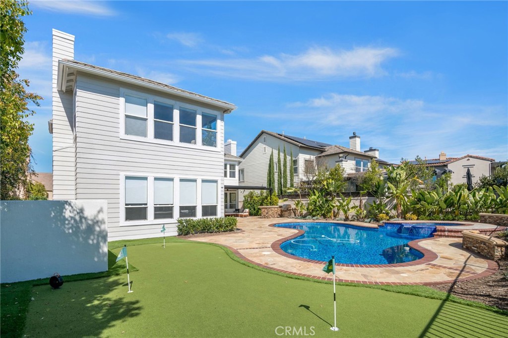 21 Portmarnoch Court