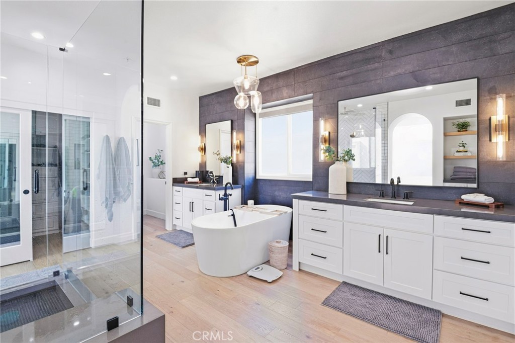 21 Portmarnoch Court