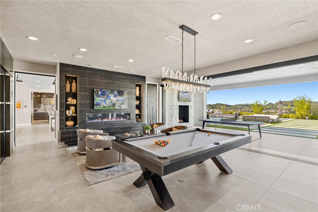 11 Thurston Drive