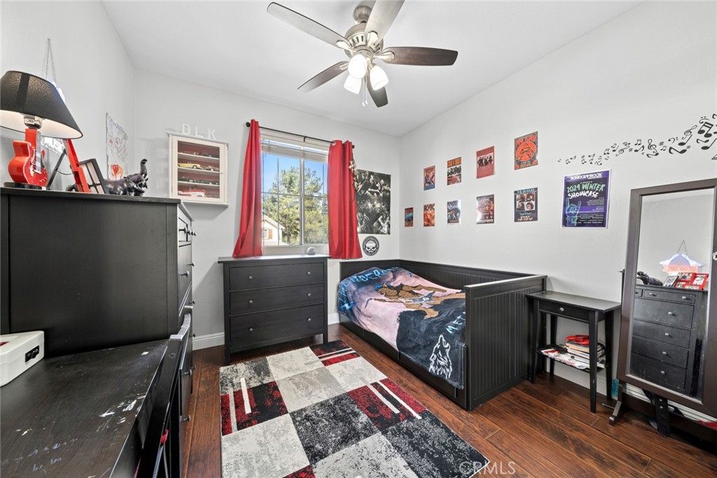 6 Coffeeberry Court