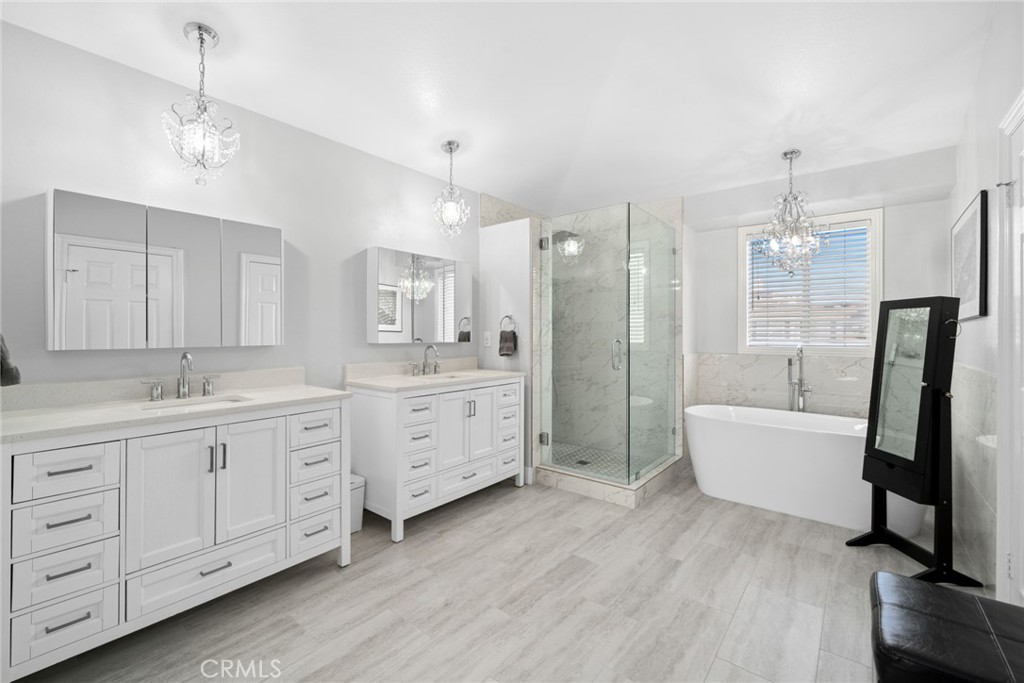 6 Coffeeberry Court