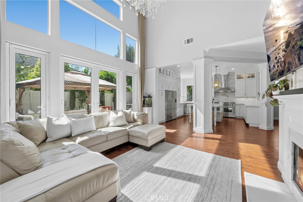6 Coffeeberry Court