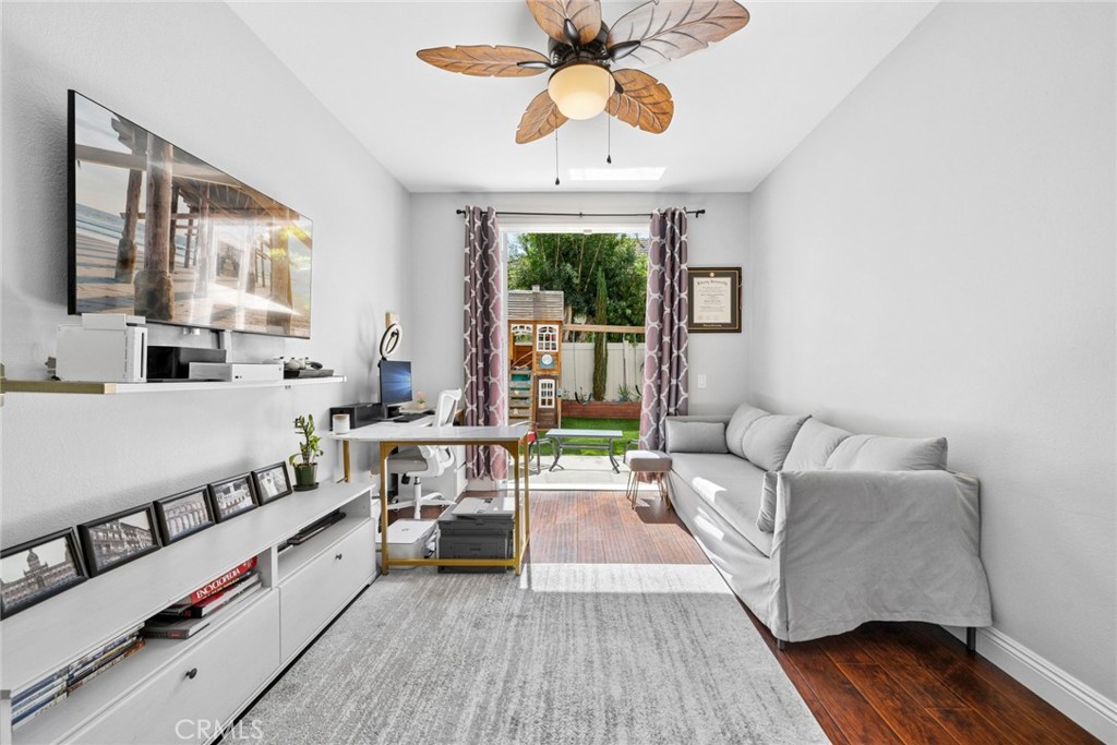 6 Coffeeberry Court