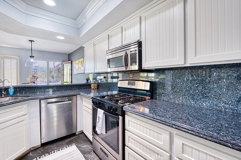 513 San Nicholas Court