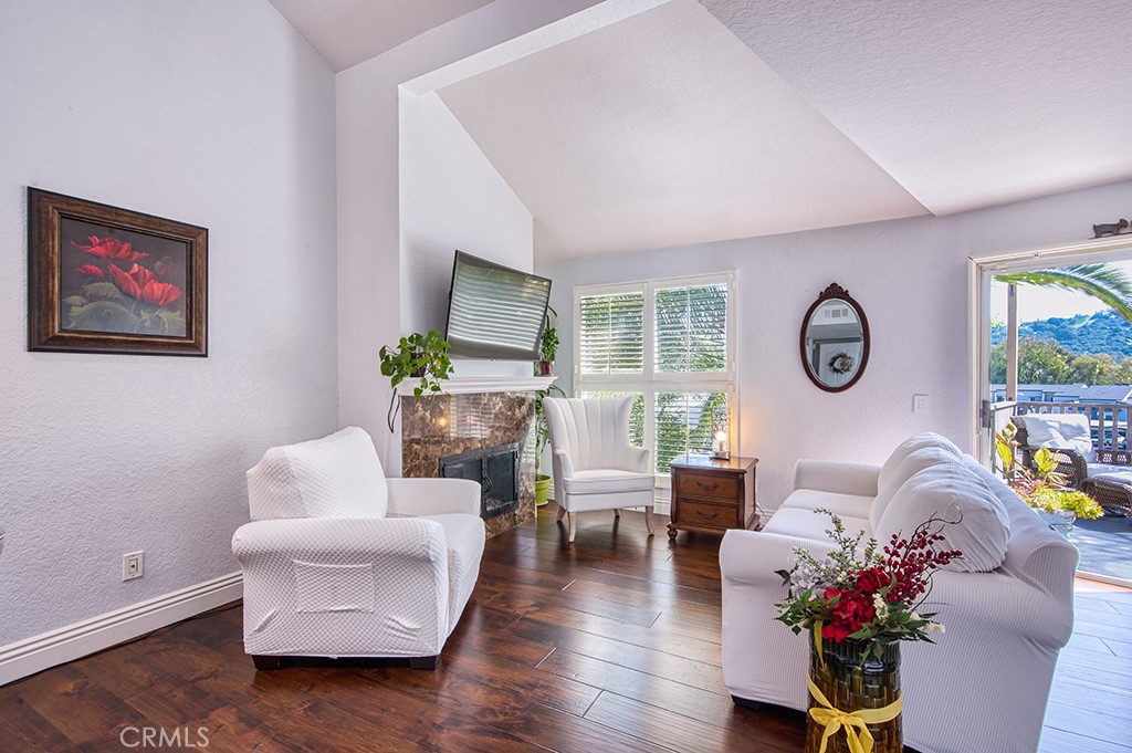 513 San Nicholas Court