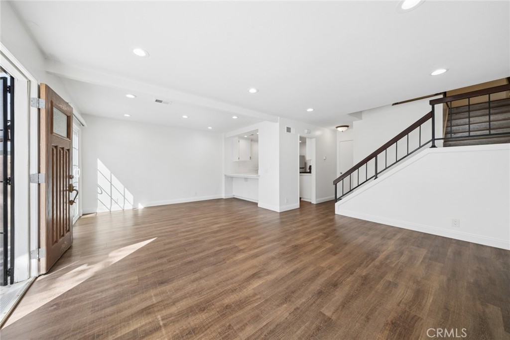 7892 Nomad Circle