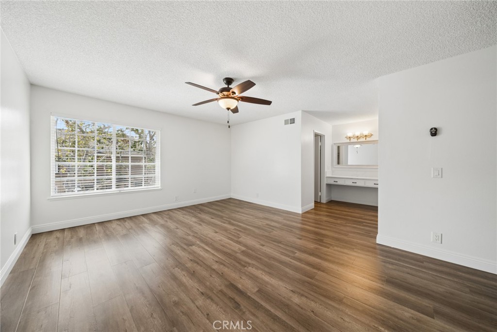 7892 Nomad Circle